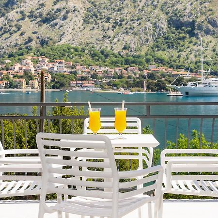 Apartments Doncic Kotor Eksteriør billede