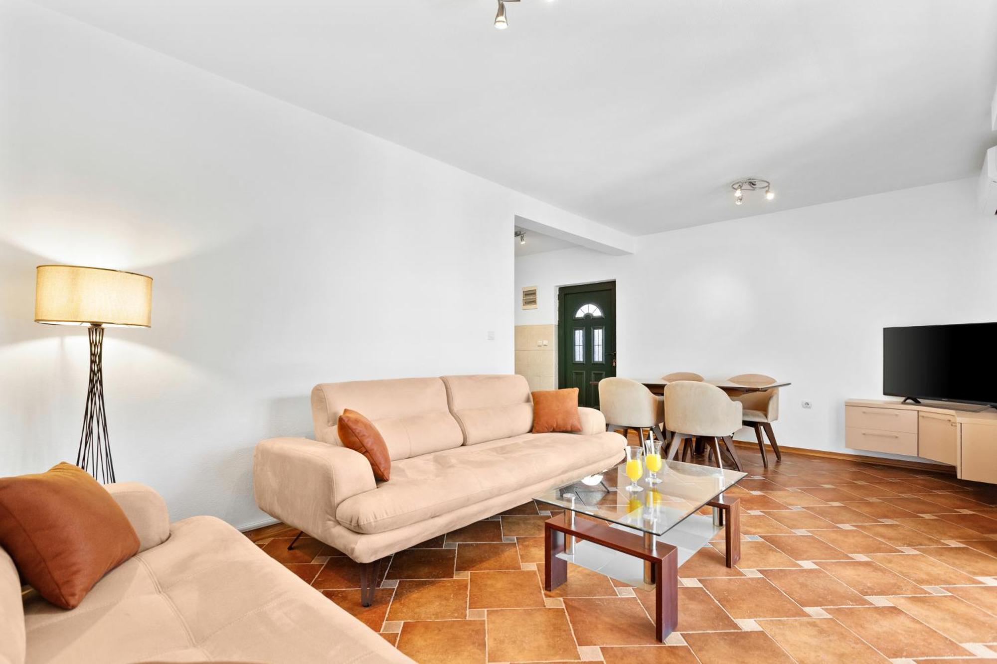 Apartments Doncic Kotor Eksteriør billede