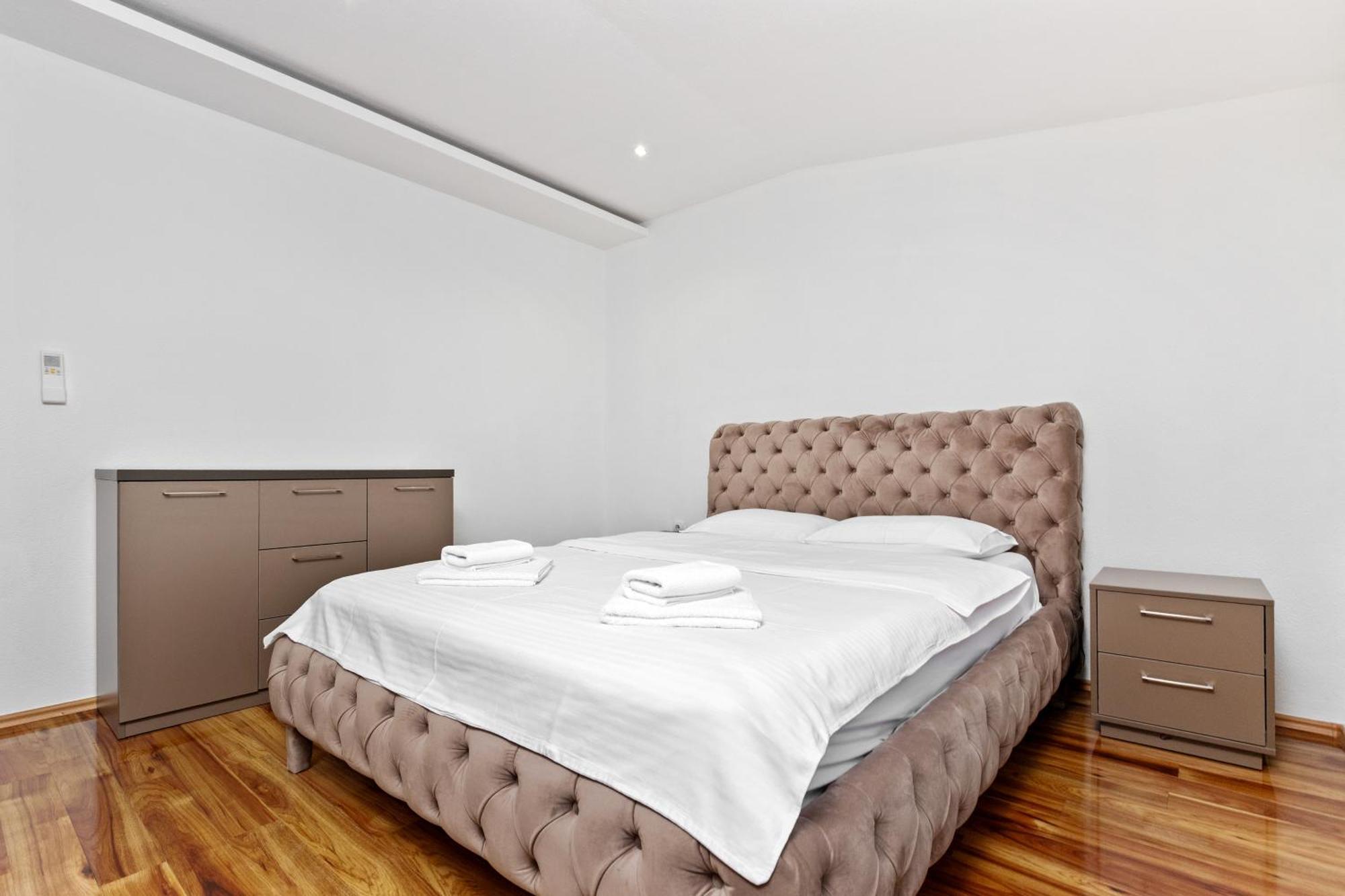 Apartments Doncic Kotor Eksteriør billede
