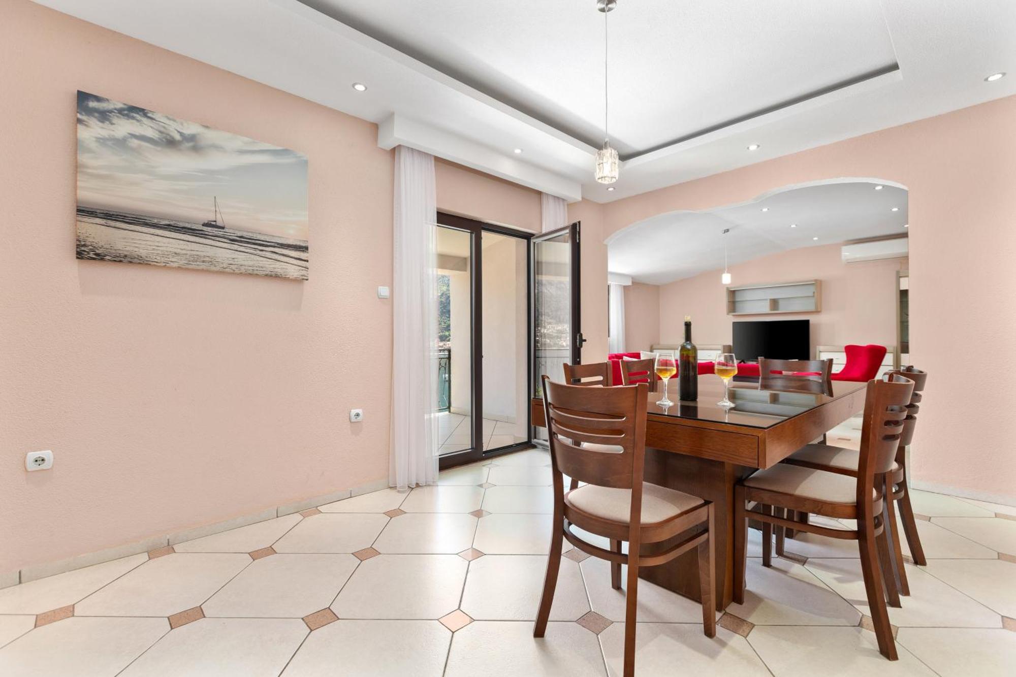 Apartments Doncic Kotor Eksteriør billede